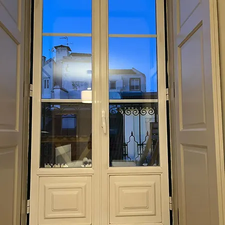 Rum i privatbostad Com Vista E Varanda O Centro De